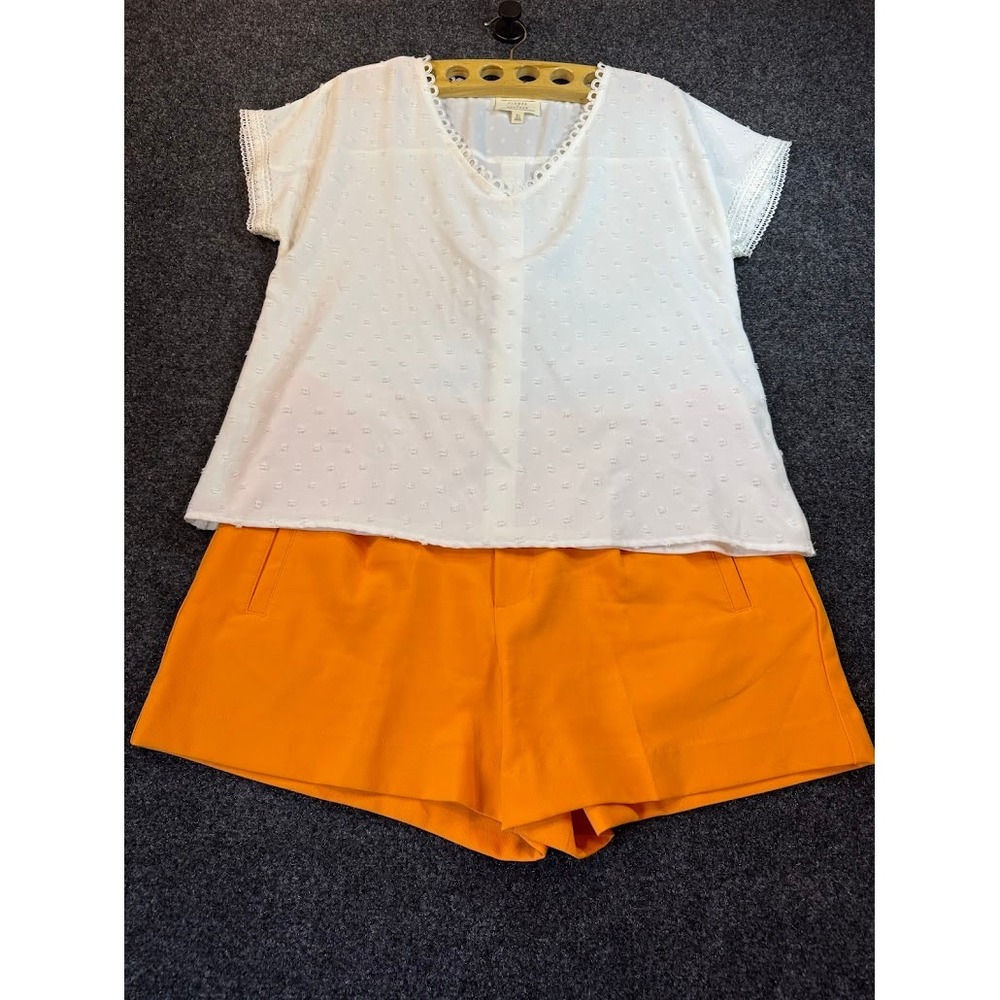 Flower & Feather White Lace Trim V-Neck Blouse and Orange Shorts Set XL